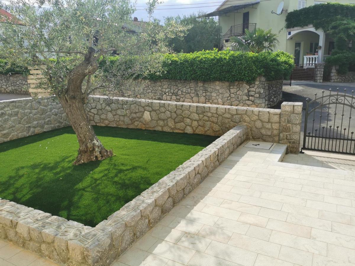 Apartman Ana Porat  Buitenkant foto